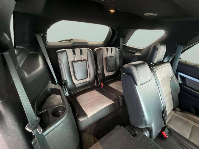 Certified 2017 Ford Explorer XLT w/ Equipment Group 202A FWD image 26