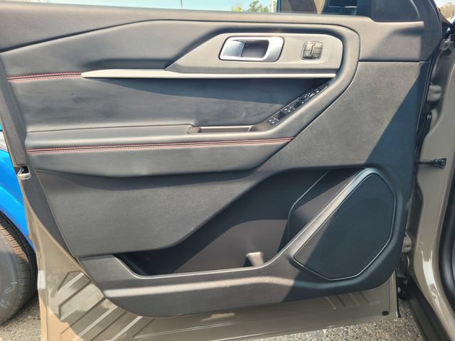 Certified 2026 Ford Explorer ST AWD/4WD image 16