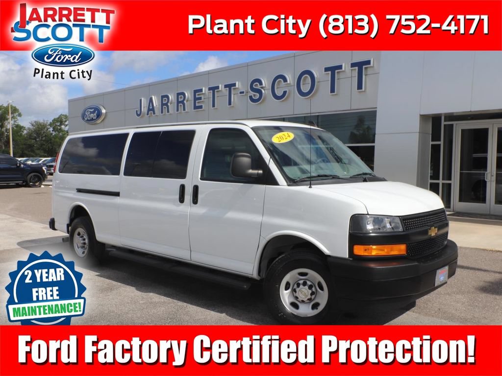 Used 2024 Chevrolet Express 3500 LS RWD image 1