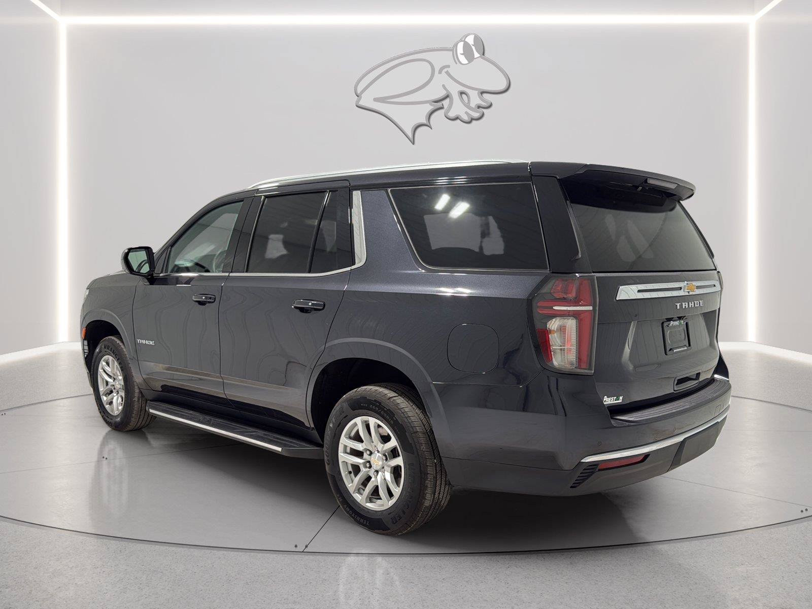 Used 2023 Chevrolet Tahoe LS AWD/4WD image 3