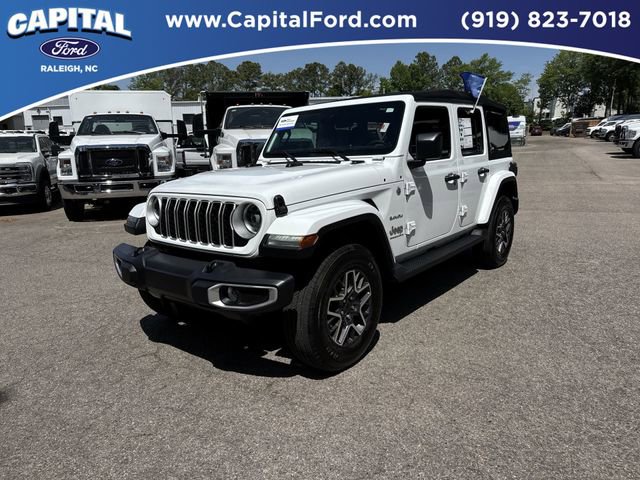 Used 2024 Jeep Wrangler Sahara w/ Safety Group image 9