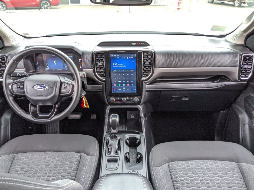 Certified 2025 Ford Ranger XLT w/ FX4 Off-Road Package AWD/4WD image 7