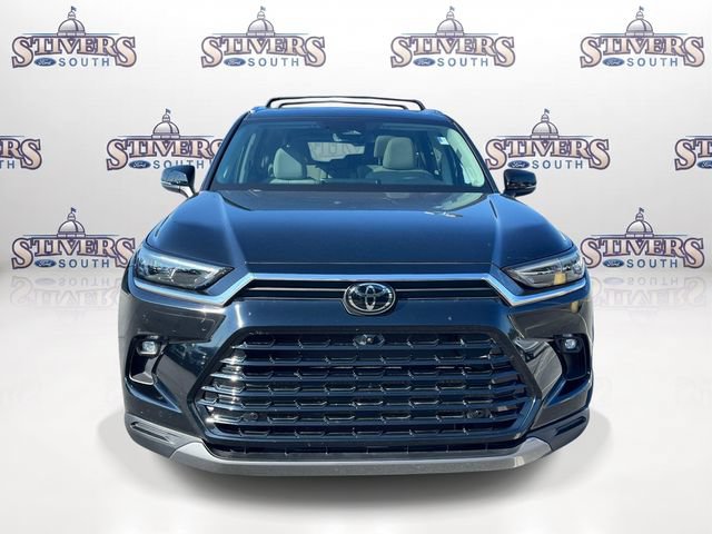 Used 2025 Toyota Grand Highlander AWD image 8