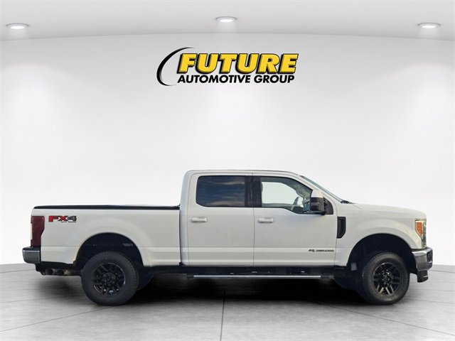 Certified 2019 Ford F250 Lariat w/ Lariat Value Package image 3