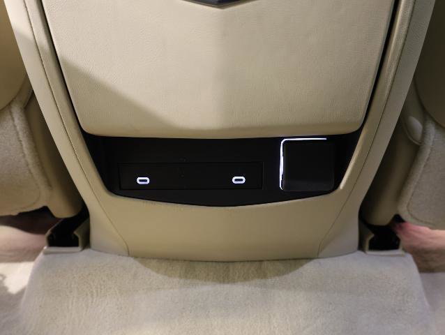 Used 2023 Cadillac Escalade ESV Premium Luxury w/ LPO, Illumination Package image 34