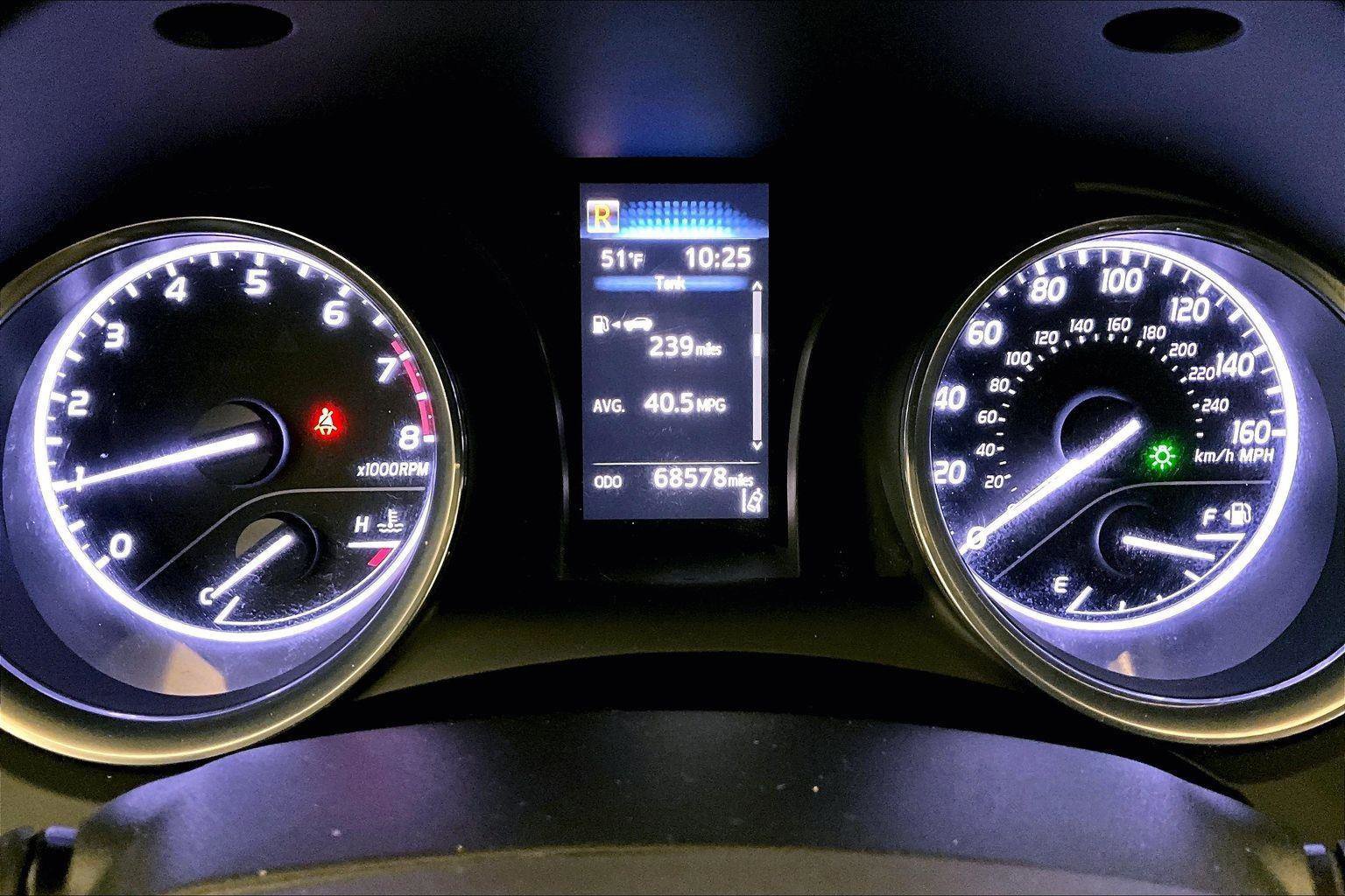 Used 2019 Toyota Camry SE image 19