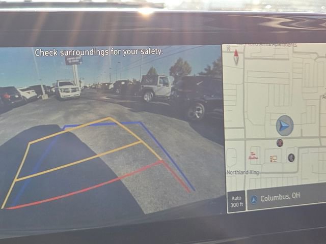 Used 2023 Hyundai Santa Fe SEL image 18