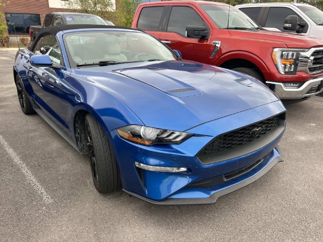 Certified 2018 Ford Mustang Premium w/ Black Accent Package RWD image 3