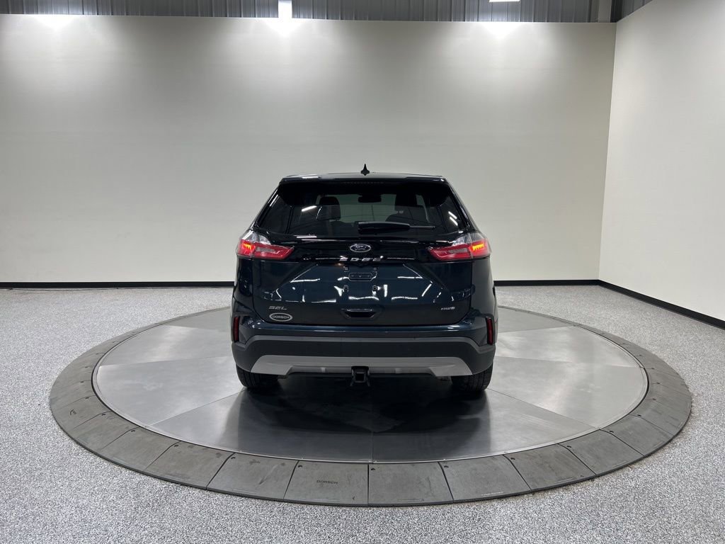 Certified 2024 Ford Edge SEL w/ Convenience Package AWD/4WD image 8