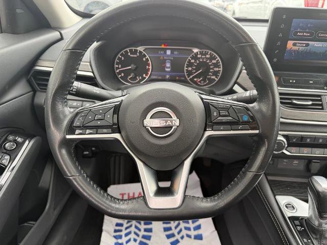 Used 2023 Nissan Altima 2.5 SV w/ SV Premium Package FWD image 16