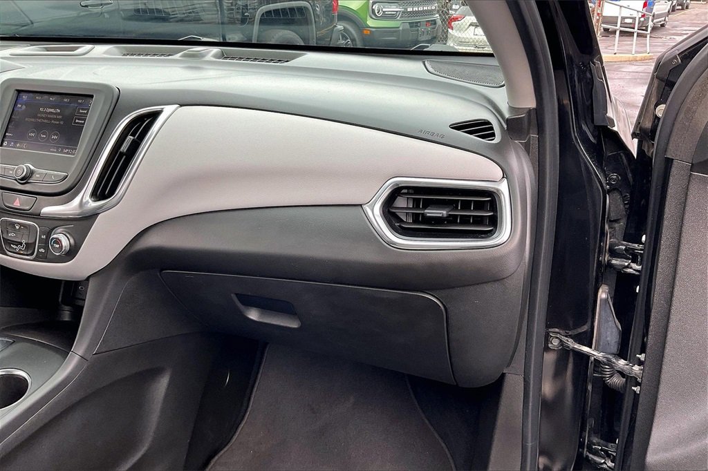 Used 2020 Chevrolet Equinox LS w/ LS Convenience Package image 14