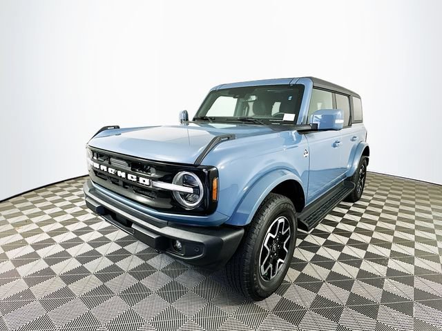 Certified 2025 Ford Bronco Outer Banks AWD/4WD image 6