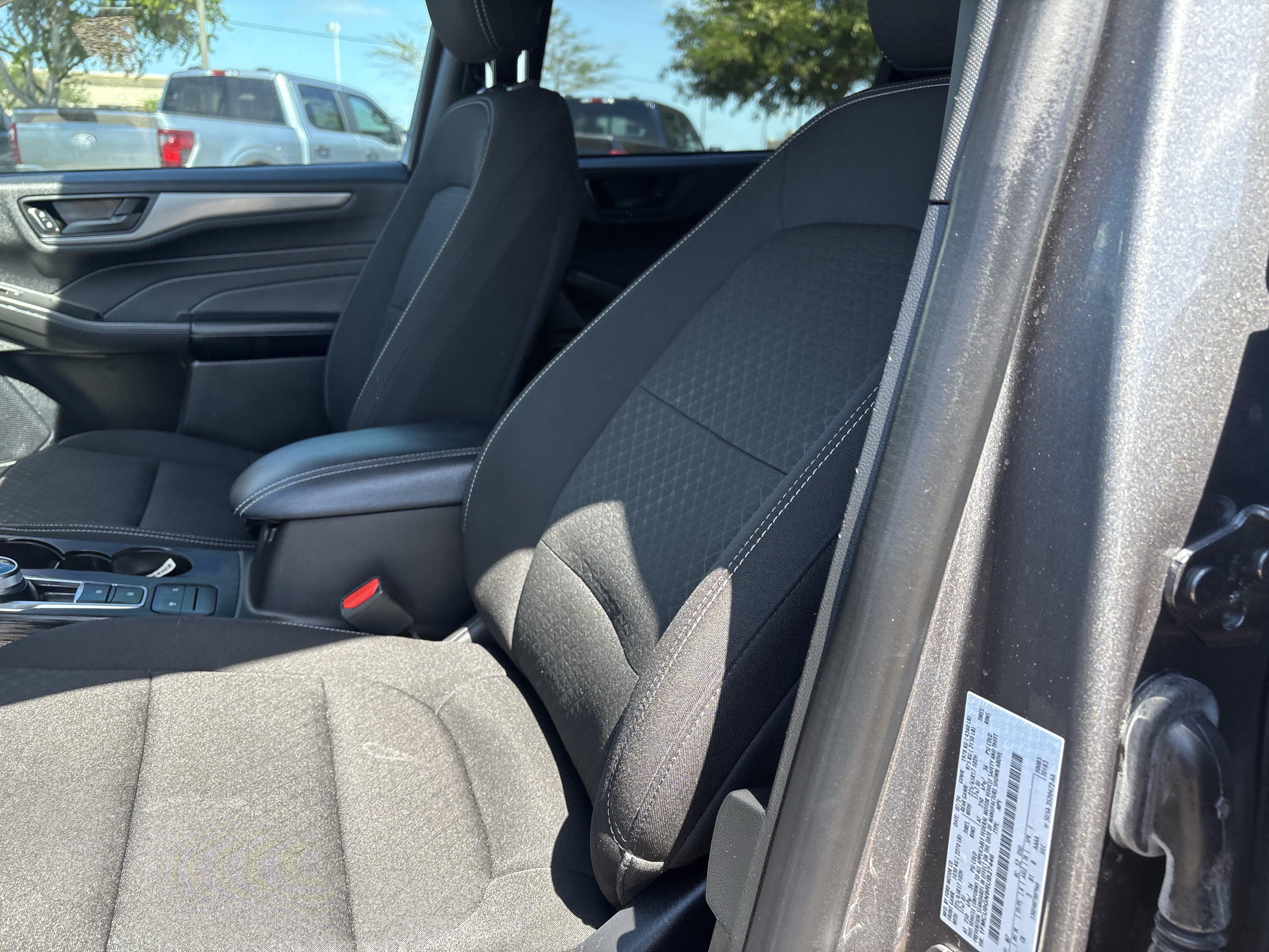 Certified 2024 Ford Escape Active FWD image 11