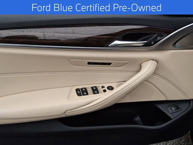 Used 2021 BMW 530i xDrive w/ Convenience Package image 14