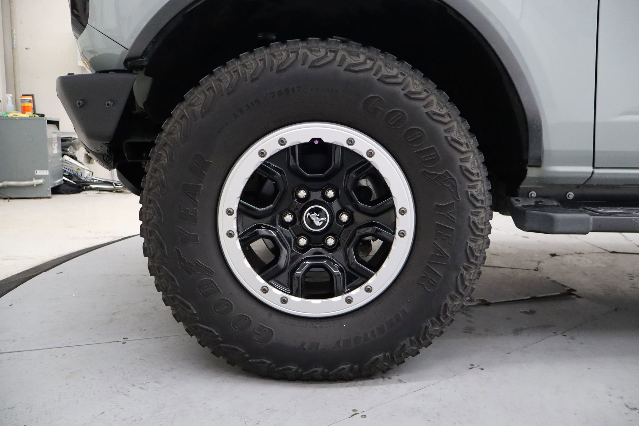 Certified 2021 Ford Bronco Outer Banks w/ Sasquatch Package image 18