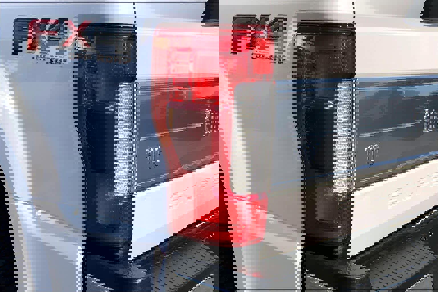 Certified 2019 Ford F250 King Ranch w/ King Ranch Ultimate Package image 25