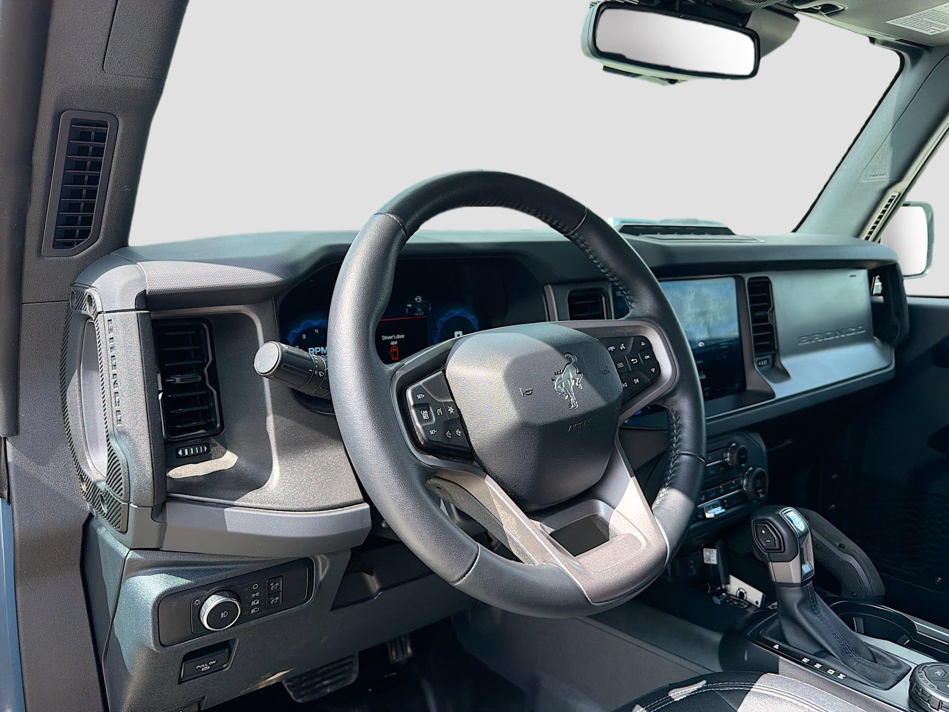 Certified 2025 Ford Bronco Badlands AWD/4WD image 12