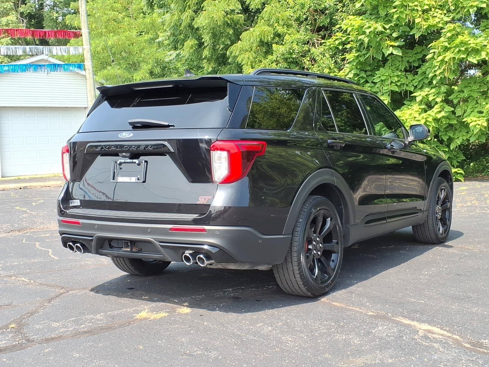 Certified 2021 Ford Explorer ST w/ ST Street Pack AWD/4WD image 23