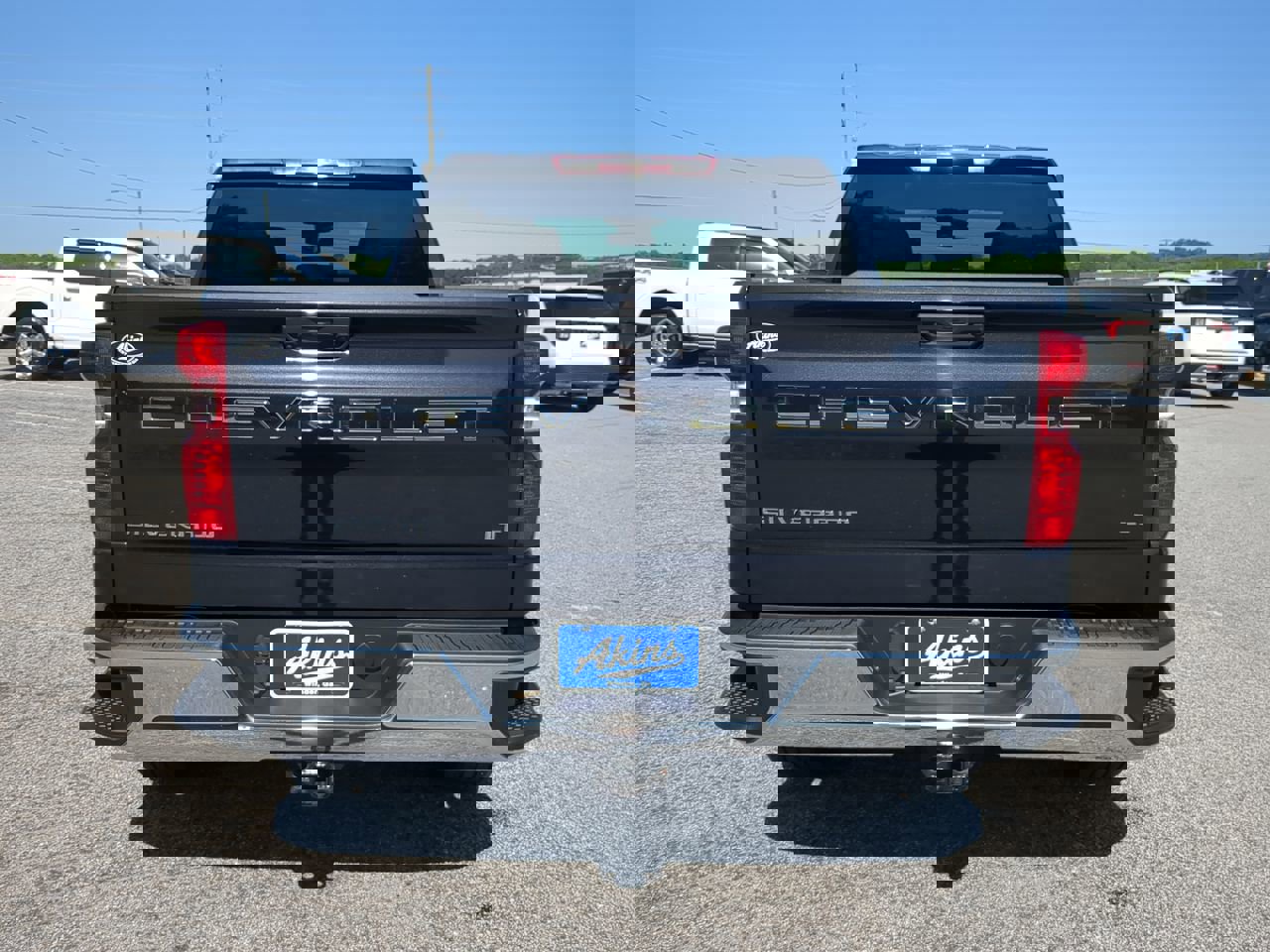 Used 2022 Chevrolet Silverado 1500 LT w/ Protection Package image 3