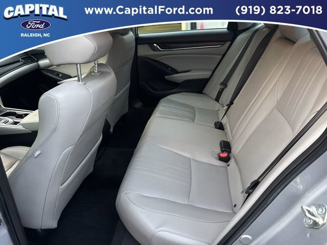 Used 2020 Honda Accord Touring image 16