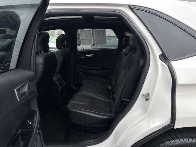 Certified 2019 Ford Edge ST w/ Equipment Group 401A image 18