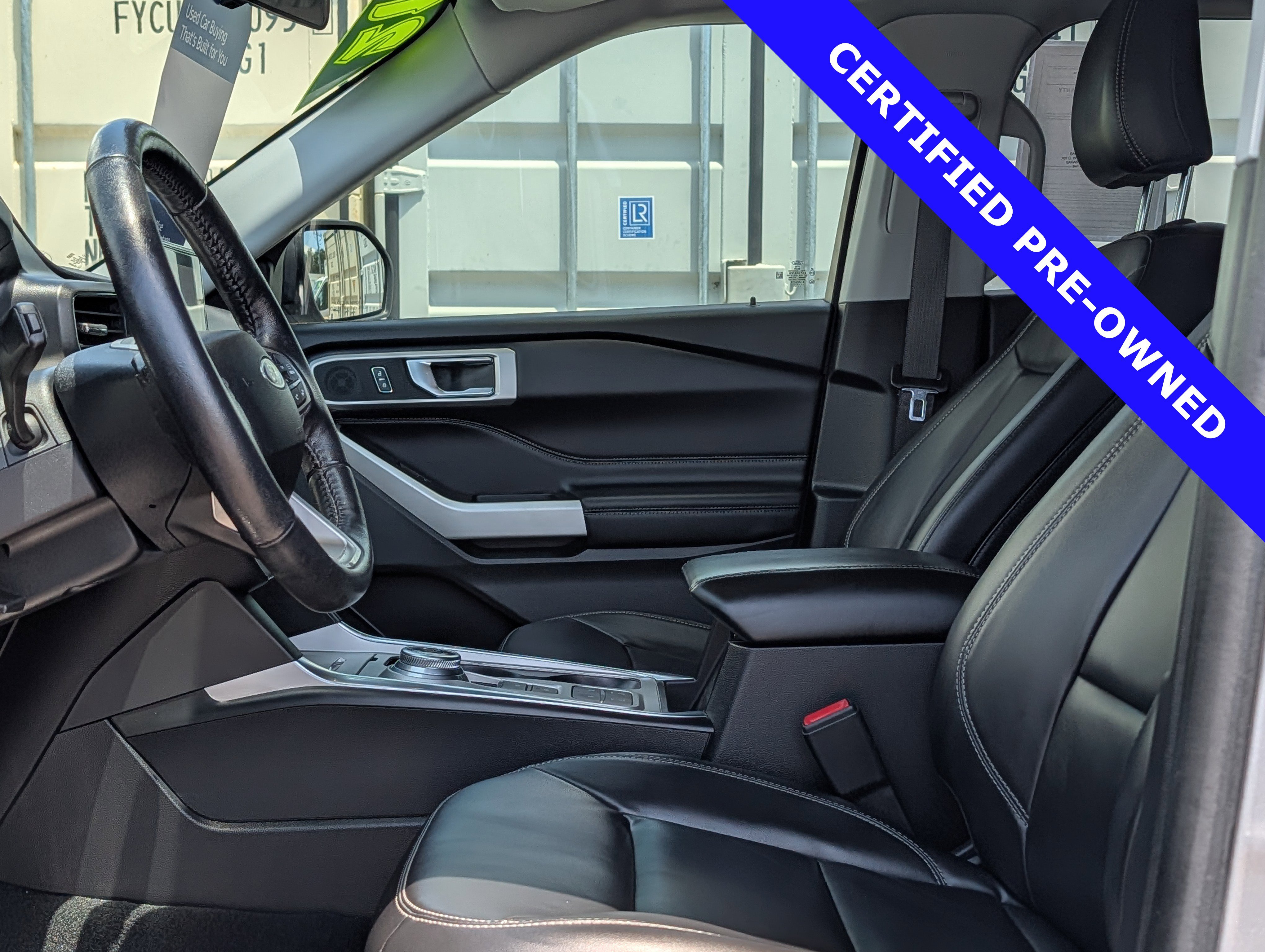 Certified 2021 Ford Explorer XLT w/ Equipment Group 202A RWD image 21