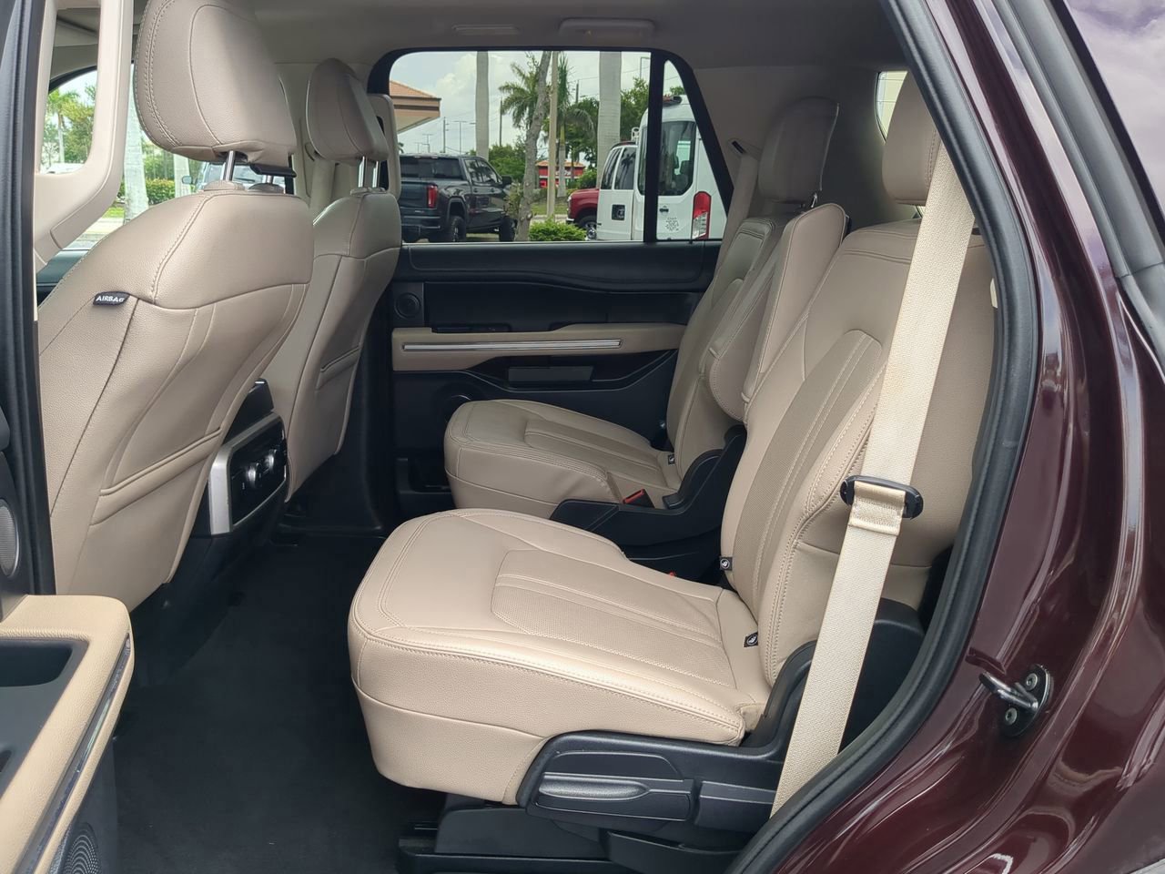 Certified 2024 Ford Expedition Limited image 14