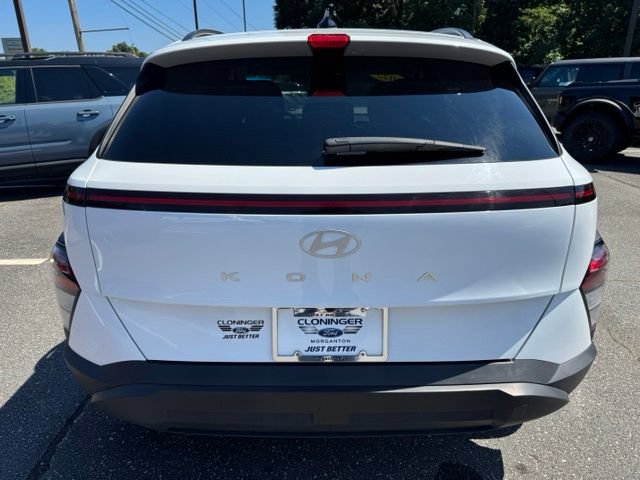 Used 2025 Hyundai Kona SEL FWD image 7