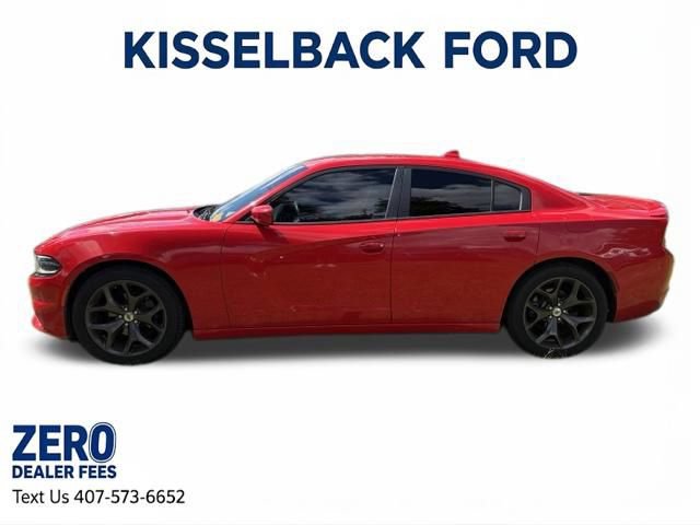 Used 2017 Dodge Charger SXT w/ Plus Group RWD image 7