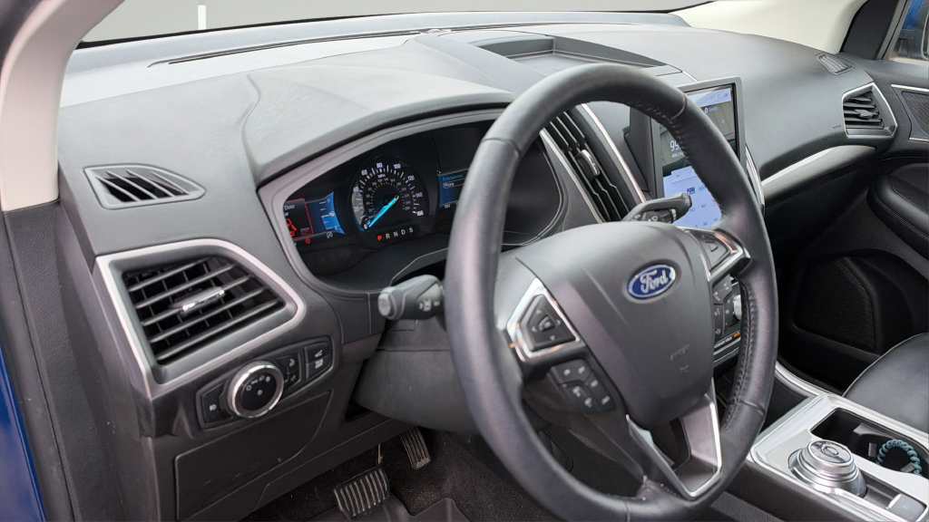 Certified 2024 Ford Edge SEL w/ Convenience Package AWD/4WD image 13