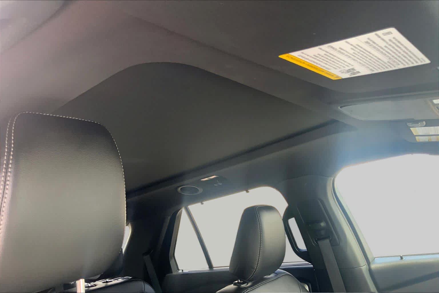 Certified 2020 Ford Explorer Limited AWD/4WD image 14