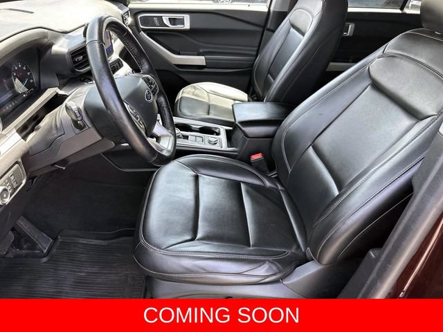 Certified 2022 Ford Explorer XLT w/ Equipment Group 202A AWD/4WD image 12
