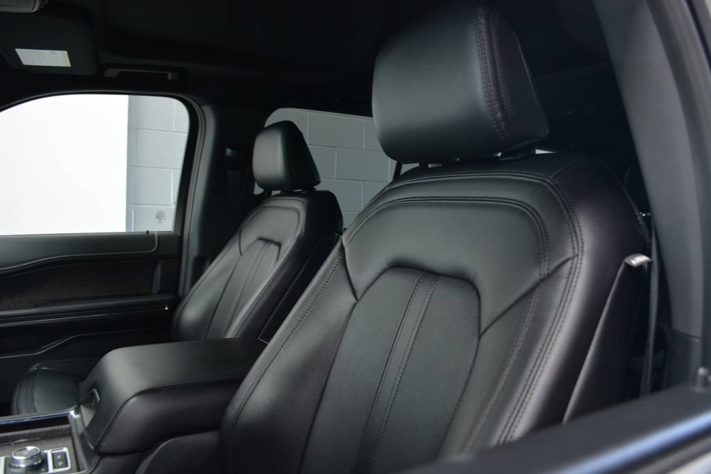 Certified 2021 Ford Expedition Limited AWD/4WD image 9