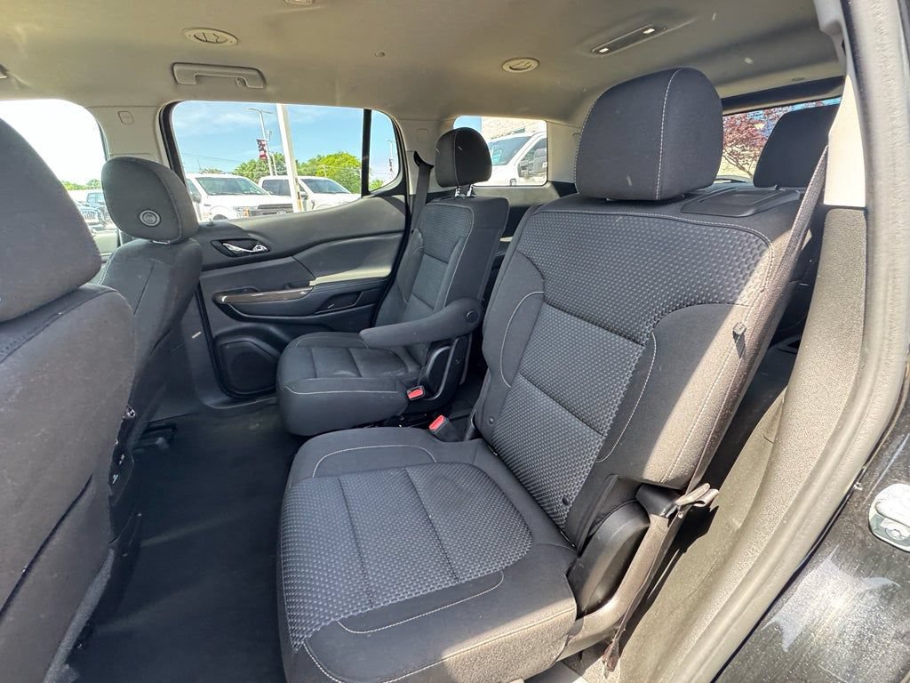 Used 2023 GMC Acadia SLE w/ Driver Convenience Package FWD image 26