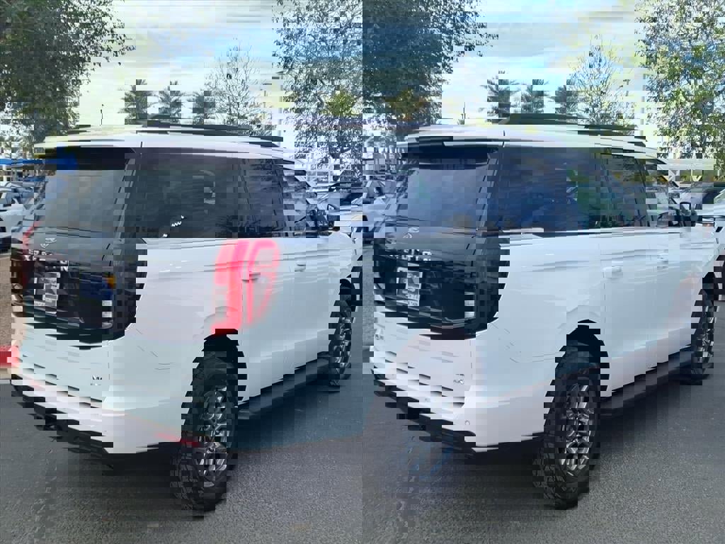 Certified 2025 Ford Expedition Max Active image 5