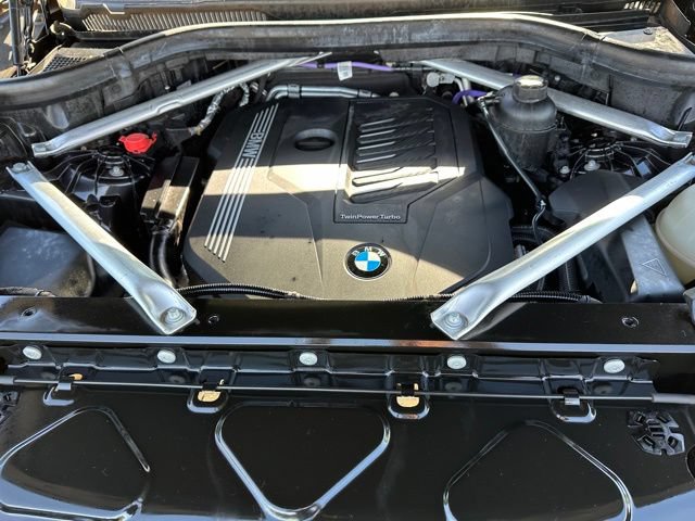 Used 2023 BMW X5 xDrive40i AWD/4WD image 9