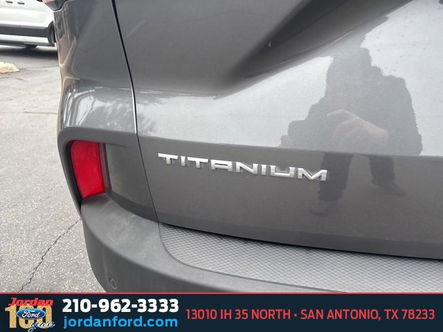Certified 2021 Ford Escape Titanium w/ Titanium Elite Package image 6