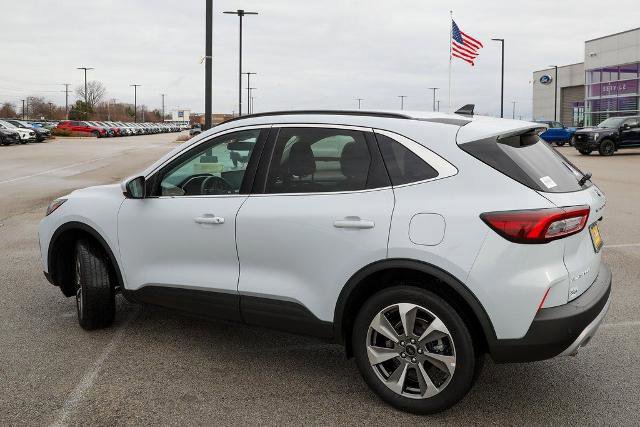 Certified 2025 Ford Escape Platinum image 7