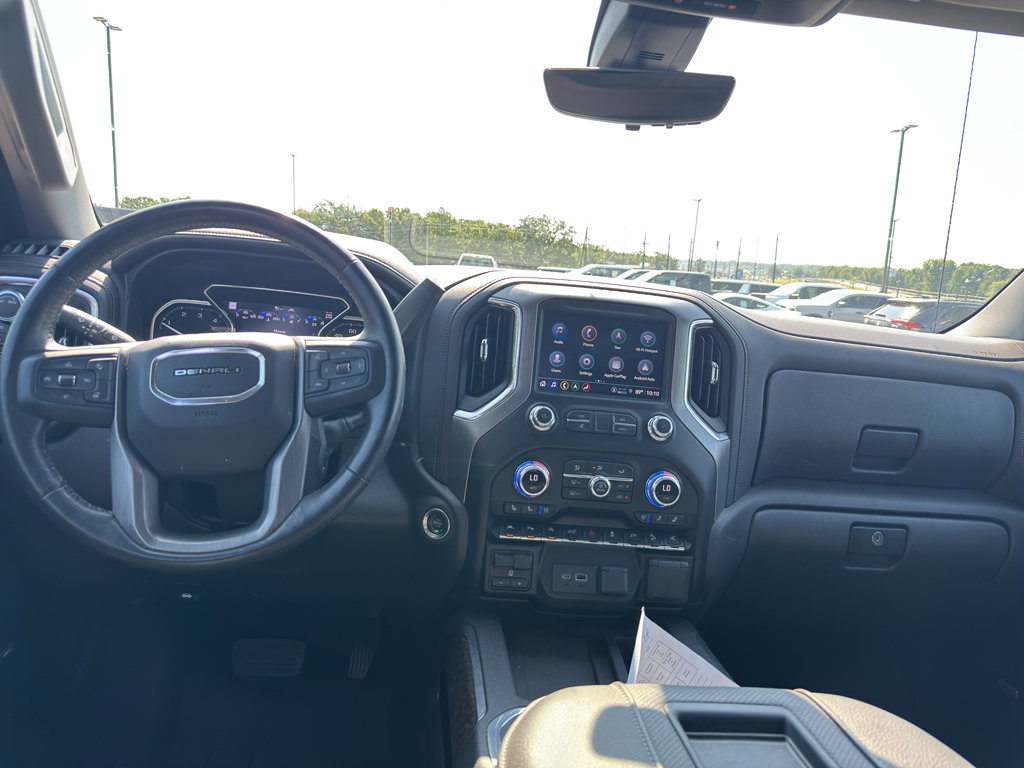 Used 2021 GMC Sierra 1500 Denali w/ Denali Ultimate Package AWD/4WD image 10