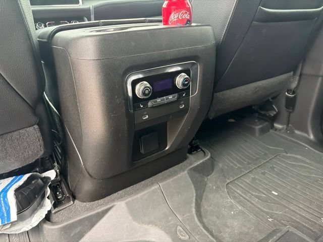 Used 2023 GMC Yukon Denali AWD/4WD image 33