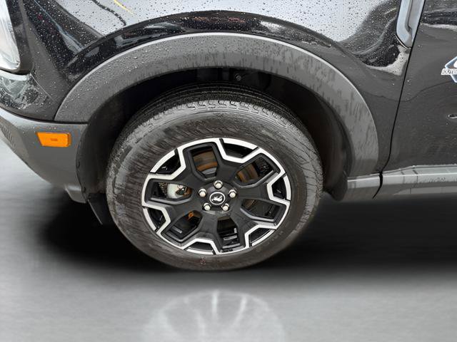 Certified 2025 Ford Bronco Sport Outer Banks w/ Outer Banks Tech Package+ AWD/4WD image 28
