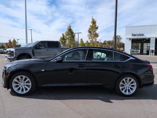 Used 2022 Cadillac CT5 Luxury w/ Sun And Sound Package AWD/4WD image 2