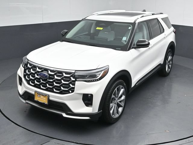 Certified 2025 Ford Explorer Platinum w/ Ultimate Package AWD/4WD image 49