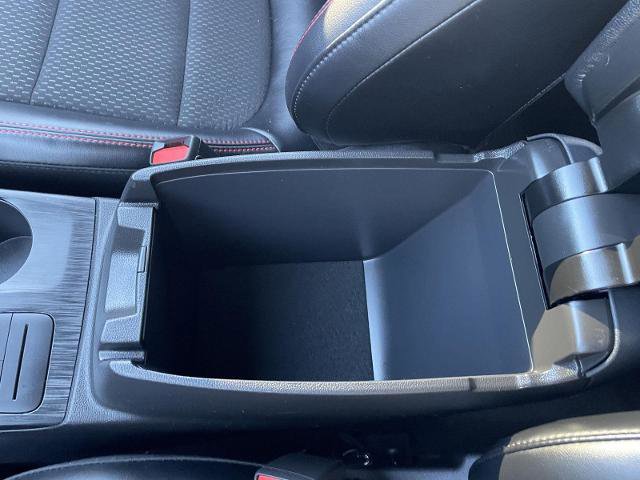 Certified 2025 Ford Escape ST-Line AWD/4WD image 30