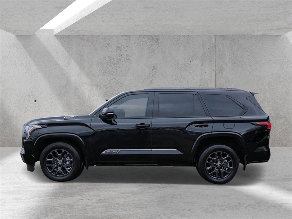 Used 2025 Toyota Sequoia Platinum image 5