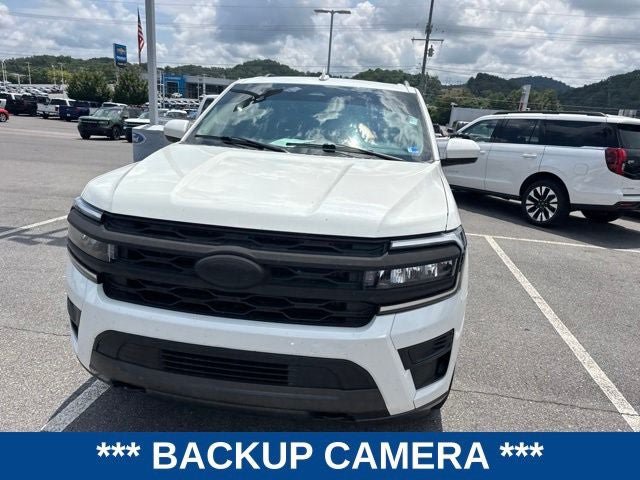Certified 2024 Ford Expedition XLT AWD/4WD image 3