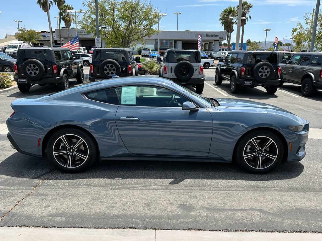 Certified 2025 Ford Mustang Coupe RWD image 9