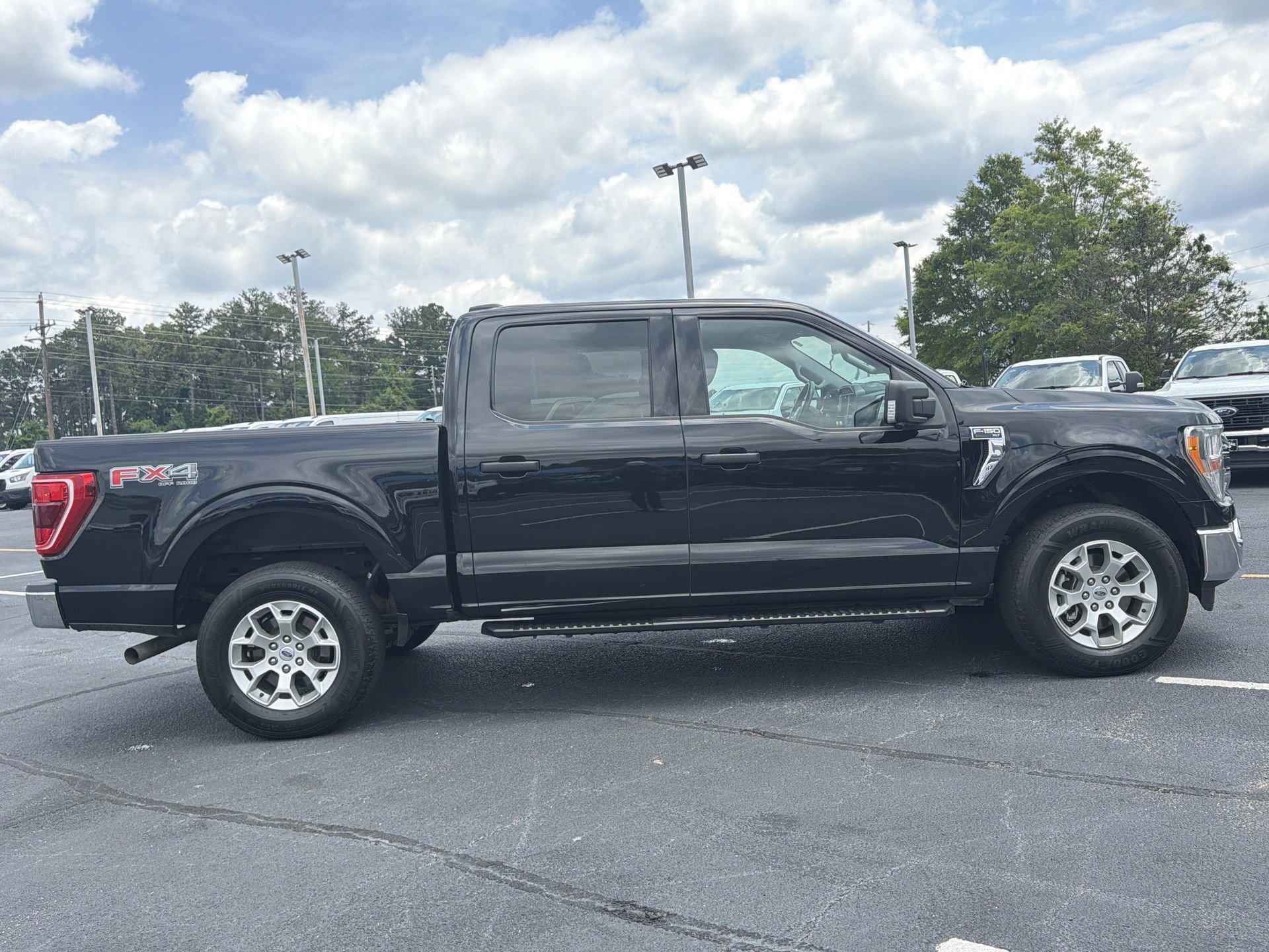 Certified 2022 Ford F150 XLT w/ Equipment Group 301A Mid AWD/4WD image 20
