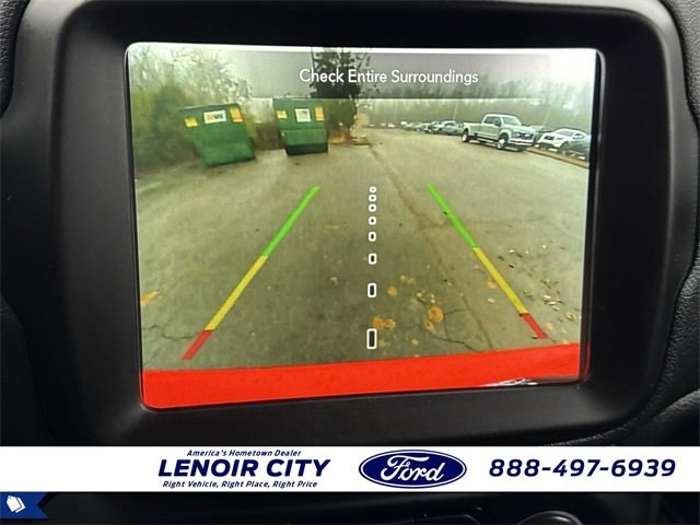 Used 2022 Jeep Renegade Latitude image 18