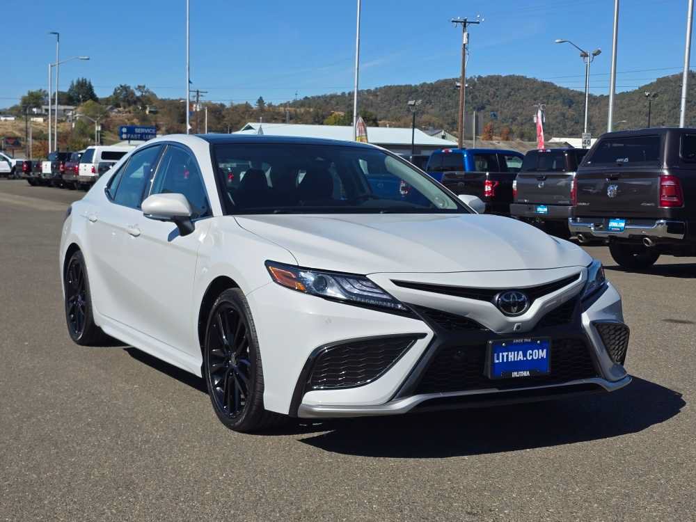 Used 2023 Toyota Camry XSE w/ Navigation Package FWD image 7